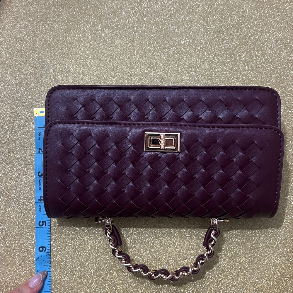New Elegant Woven Burgundy Clutch and Crossbody - Picture 8 of 17